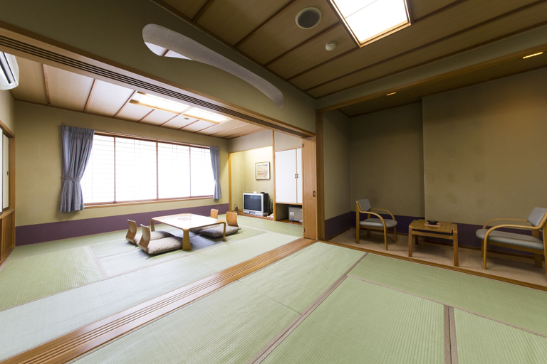 Bedroom 4, Yunohara Hotel, Sendai
