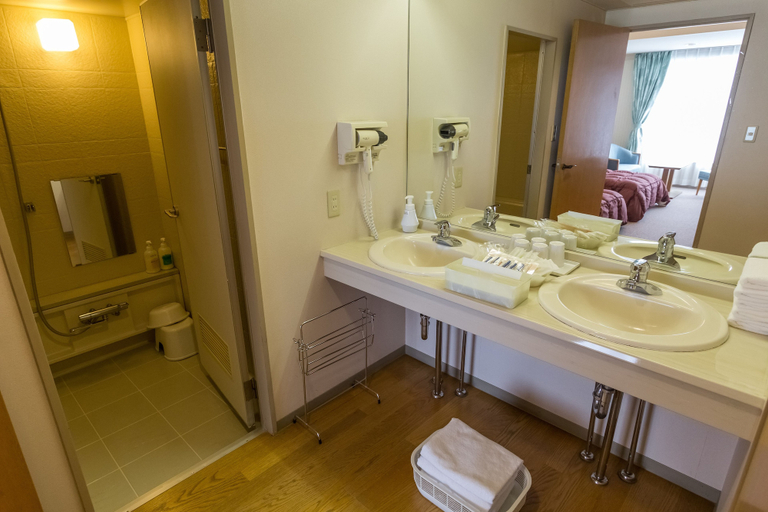 Bathroom 3, Kusatsu Onsen Hotel Village, Kusatsu