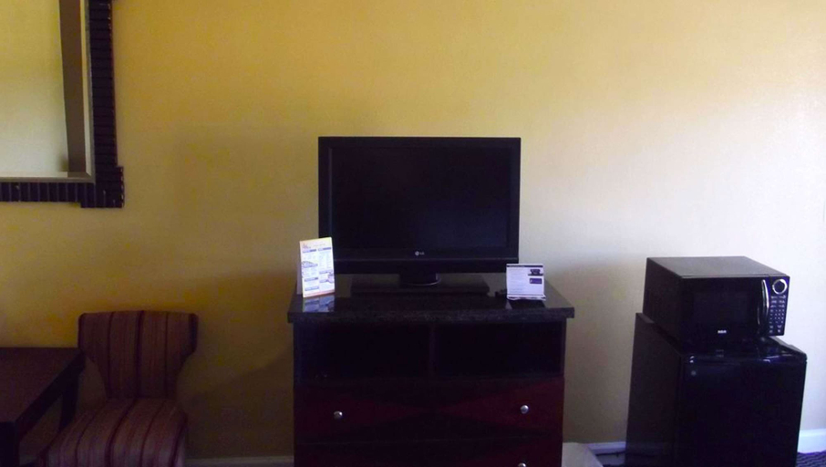 Others 4, Ambassadors Inn & Suites, Virginia Beach