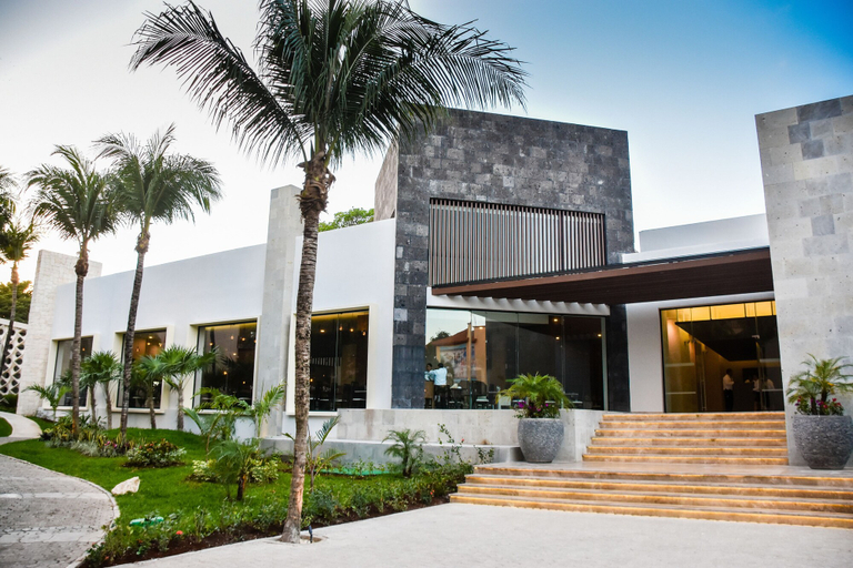 Exterior & Views 2, Select Club at Sandos Playacar All Inclusive - Adults Only Area, Cozumel