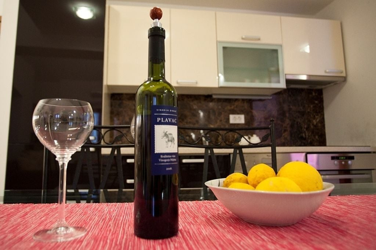 Food & Drinks, Dalmatian Apartments, Split