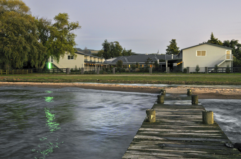 Exterior & Views 2, Wai Ora Lakeside Spa Resort, Rotorua