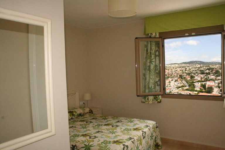 Bedroom 3, Apartamentos Esmeralda Suites, Alicante