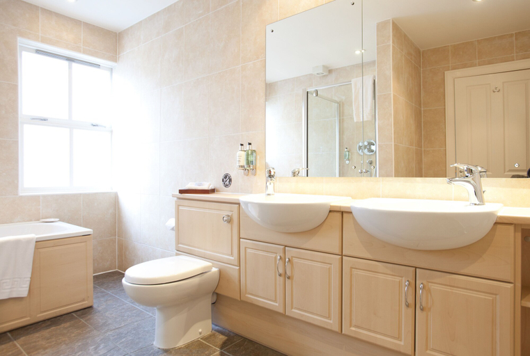 Bathroom 5, The Lovat, Loch Ness, Highland