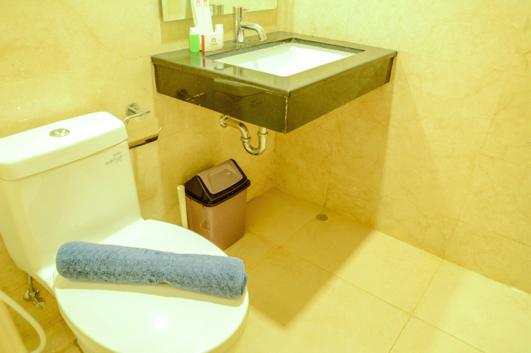 Bedroom 4, Modern and Spacious 2BR L'Avenue Apartment By Travelio, South Jakarta