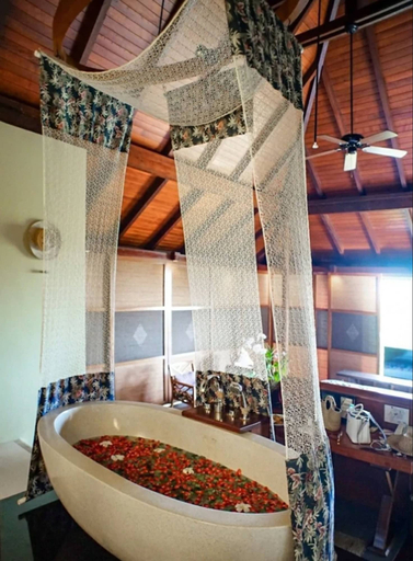 Bathroom 5, Villa Zolitude Resort & Spa, Phuket Island