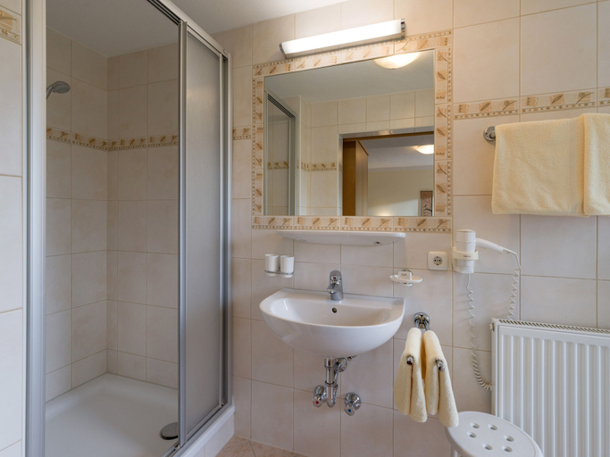 Bathroom 4, Apartments Rosenhof, Schwaz