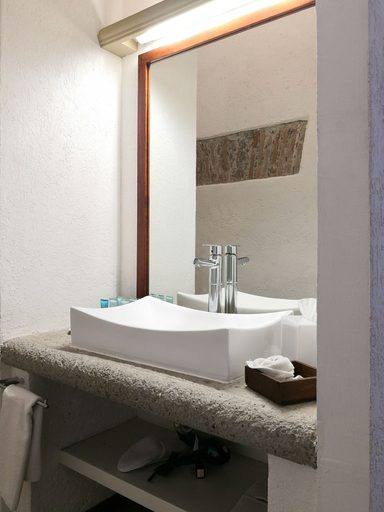 Bathroom 3, Casa Pepe Hostel Boutique - Puebla, San Andrés Cholula
