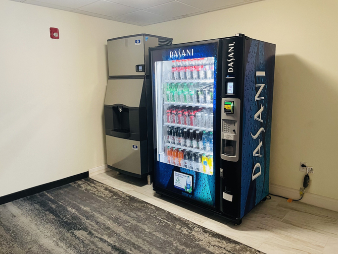 Food & Drinks 5, FairBridge Inn & Suites Cuero, Dewitt