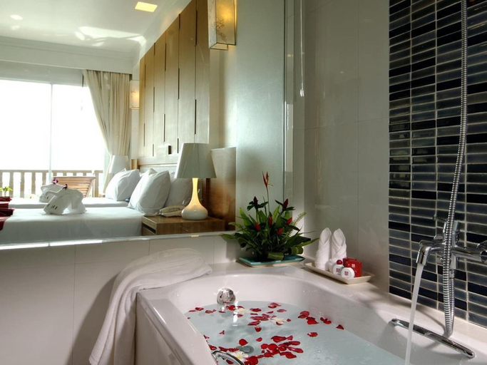 Bathroom 5, Princess Seaview Resort & Spa, Phuket Island