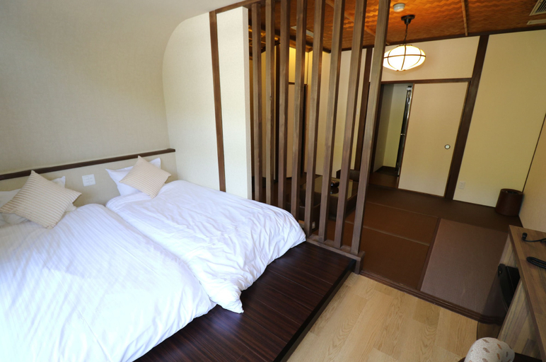 Bedroom 3, Kada Onsen Seaside Hotel Kada Kaigetsu, Wakayama