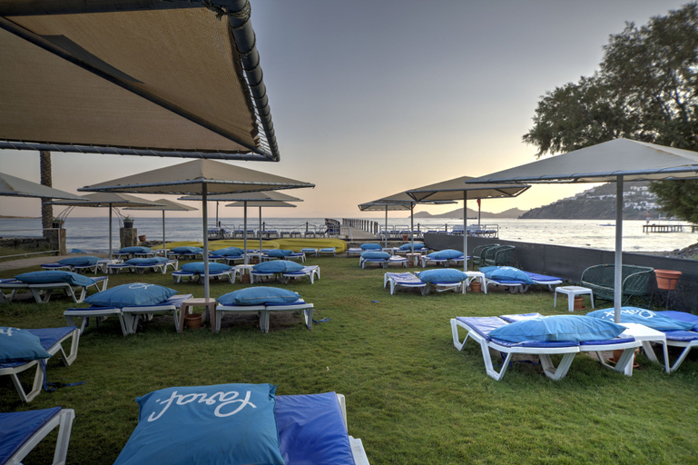 Food & Drinks 5, Golden Age Crystal Bodrum, Bodrum