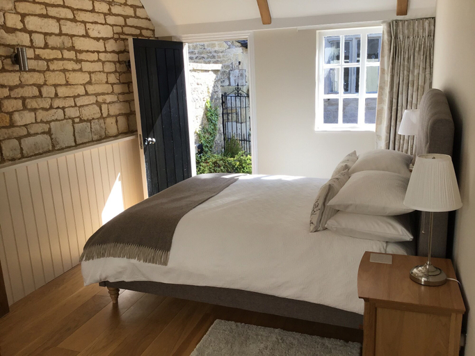 Bedroom 2, Courtyard Cottage - Adults Only, Gloucestershire