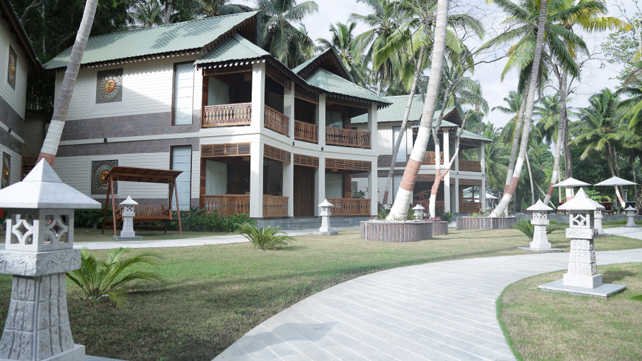 Exterior & Views 2, Sandyy Wavess Beach Resort, South Andaman
