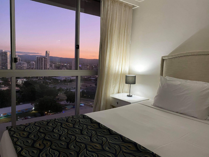 Bedroom 3, Hi Surf Beachfront Resort Apartments, Gold Coast