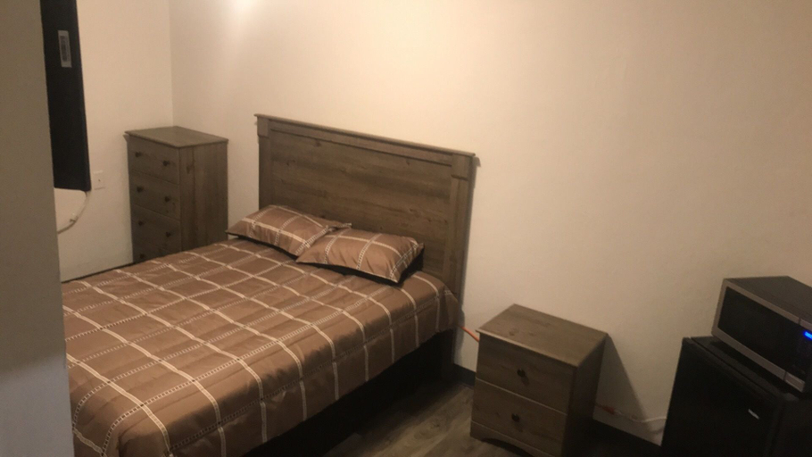 Bedroom 2, Rose's Lodging, Cooper