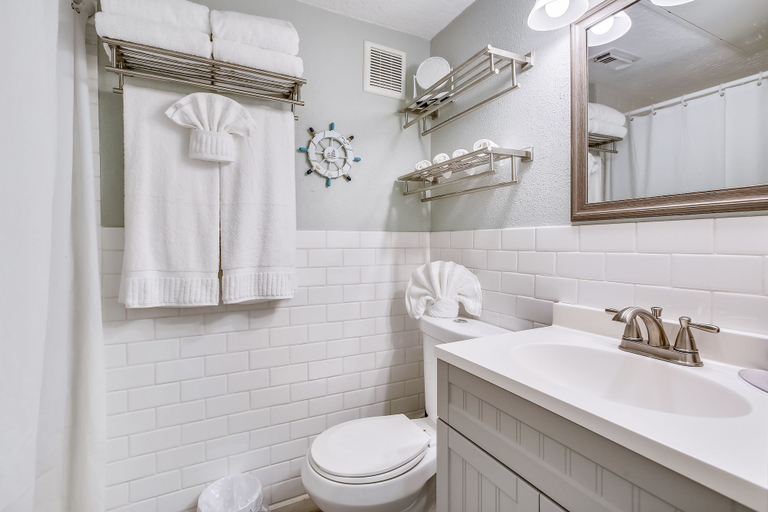 Bathroom, Victorian 9308-paradise View, Galveston