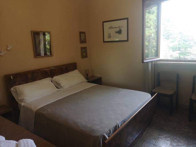 Bedroom 4, Poggio Eco B&B, Ascoli Piceno