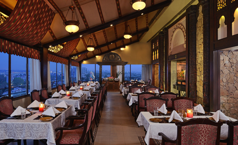 Food & Drinks 5, Fortune Landmark, Ahmedabad - Member ITC Hotels' Group, Ahmadabad
