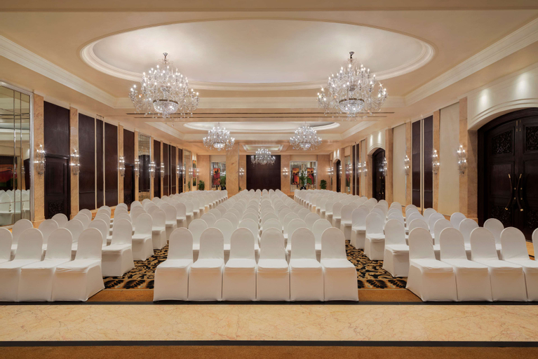 Business Facilities 27