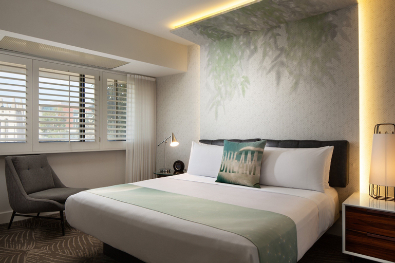 Bedroom 26