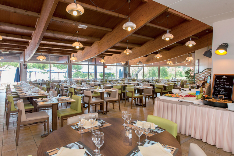 Food & Drinks 5, Hôtel Vacances Bleues Delcloy, Alpes-Maritimes