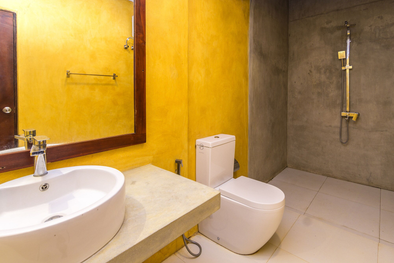 Bathroom 4, Eighth Wonder Resort, Dambulla