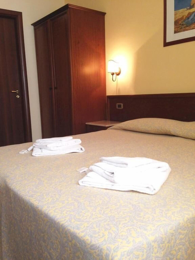 Bedroom 4, Hotel Conte Ruggero, Enna