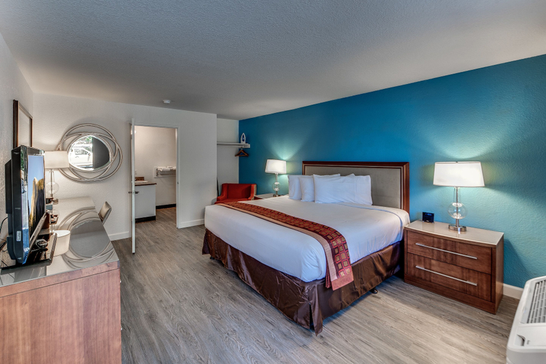Bedroom 5, Angels Inn, Calaveras