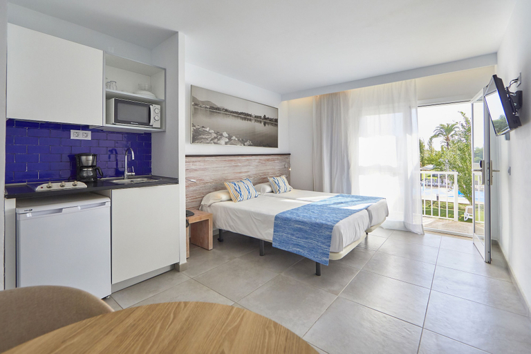 Bedroom 3, Seaclub Alcudia, Baleares