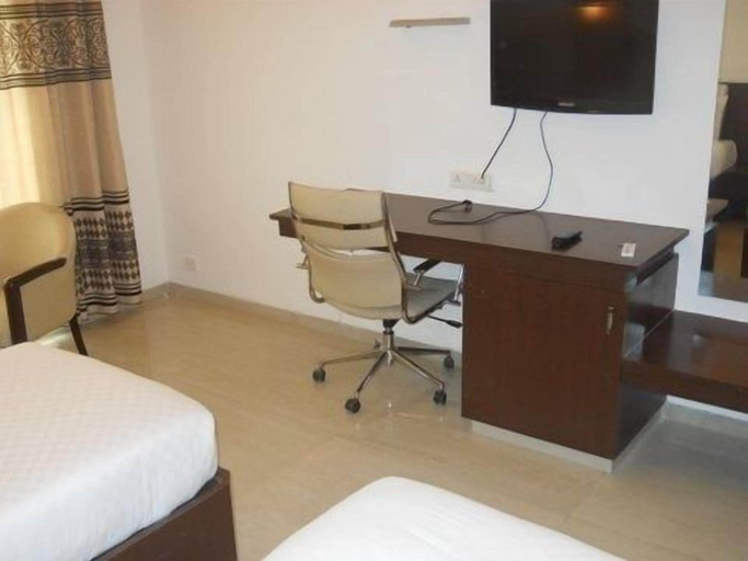 Bedroom 3, Hotel Sea N Rock, Thane