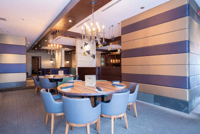 Food & Drinks 5, Sandman Hotel Edmonton West, Division No. 11