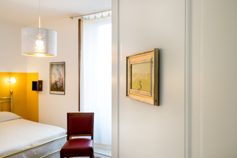 Bedroom 4, Esagono Monello, Syracuse