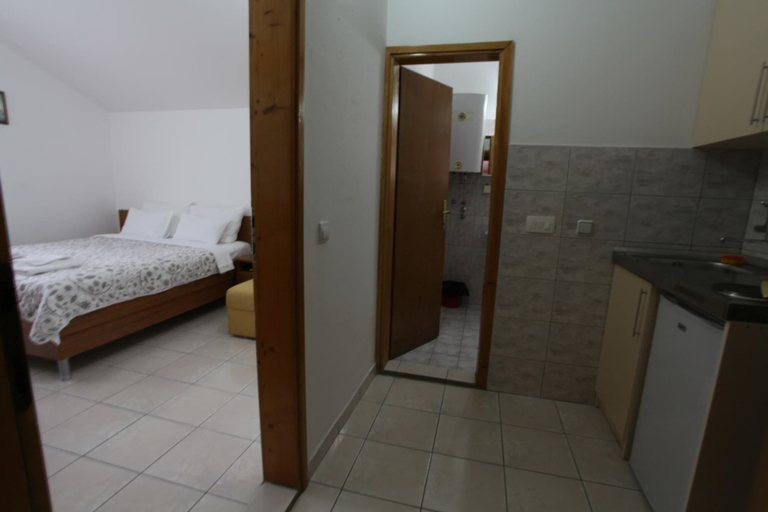 Bedroom 2, Apartments Memidz