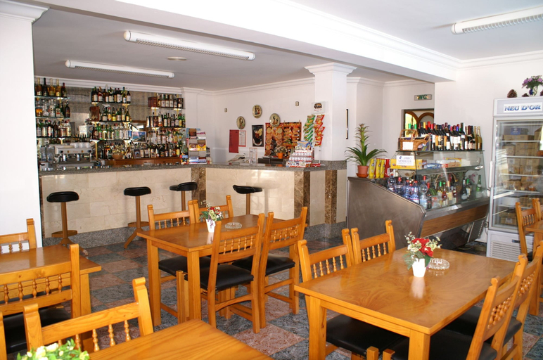 Food & Drinks 5, G Rentals Apartamentos Bella Maria, Baleares