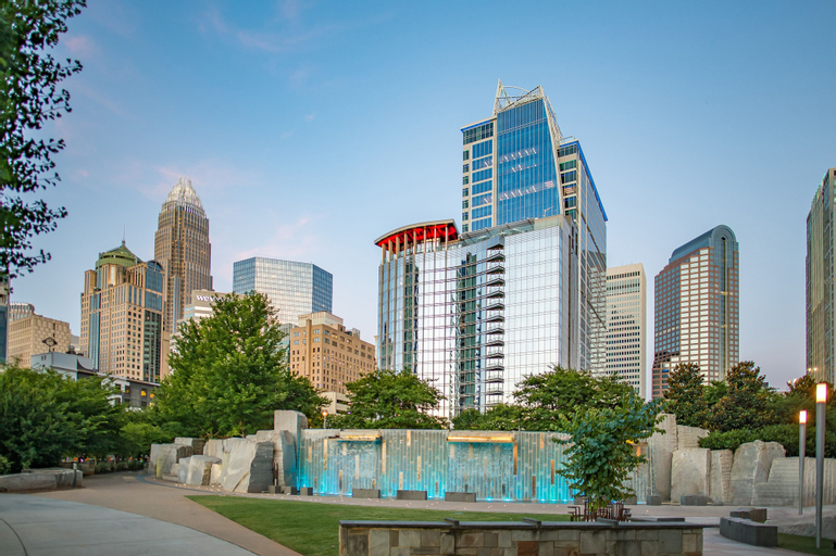 Exterior & Views 2, Kimpton TRYON PARK HOTEL, Mecklenburg