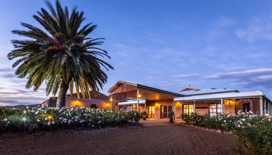 Exterior & Views 2, Strathearn Park Lodge, Upper Hunter Shire