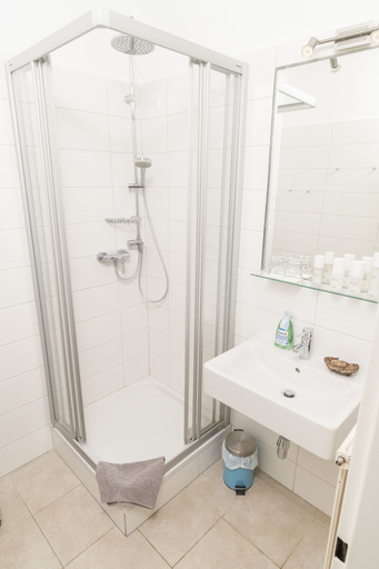 Bathroom 5, Appartements Ferchergasse, Wien