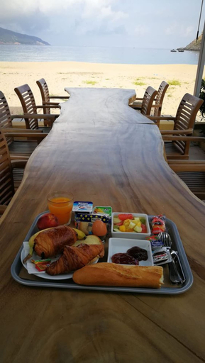 Food & Drinks 5, Hotel Marina di Lava, Corse-du-Sud