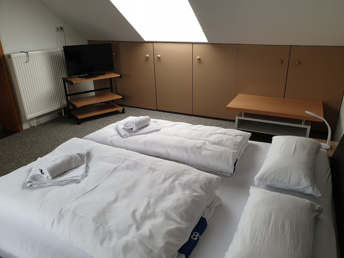 Bedroom 3, Pension Zum Adler, Rheingau-Taunus-Kreis