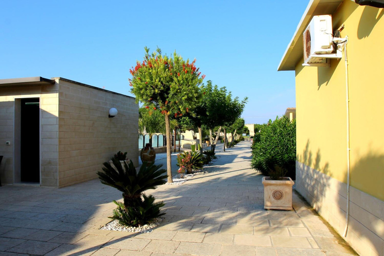 Exterior & Views 2, Residence La Pineta, Lecce