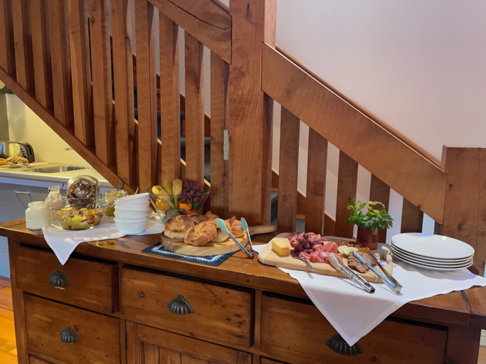 Food & Drinks 5, Arrowtown House Boutique Accommodation, Queenstown-Lakes