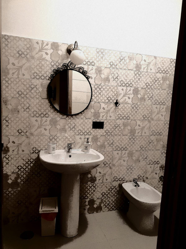 Bathroom 4, B&B Tre Passi Dalla Torre, Avellino