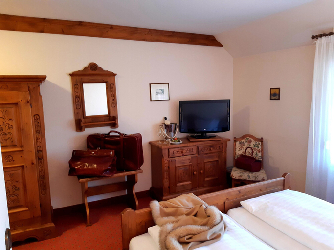 Bedroom 5, Gasthaus Auerhahn, Baden-Baden