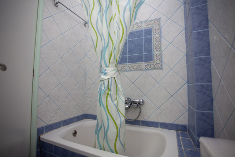 Bathroom 5, Eliza Apartments, Crete