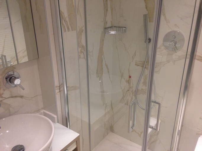 Bathroom 5, Chiara Lodge, Venezia