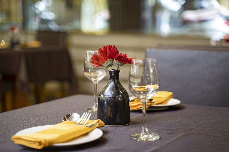 Food & Drinks 5, Splendid Star Grand Hotel & Spa, Hoàn Kiếm