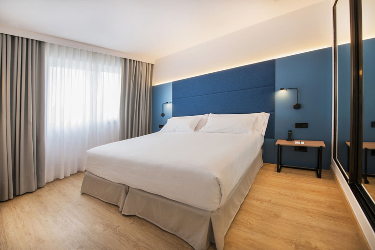 Bedroom 4, Occidental Vigo, Pontevedra
