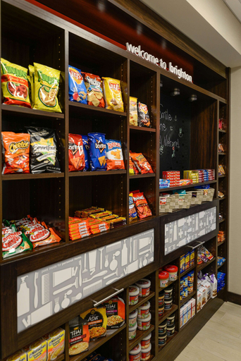 Food & Drinks 5, Hampton Inn Brighton, Livingston