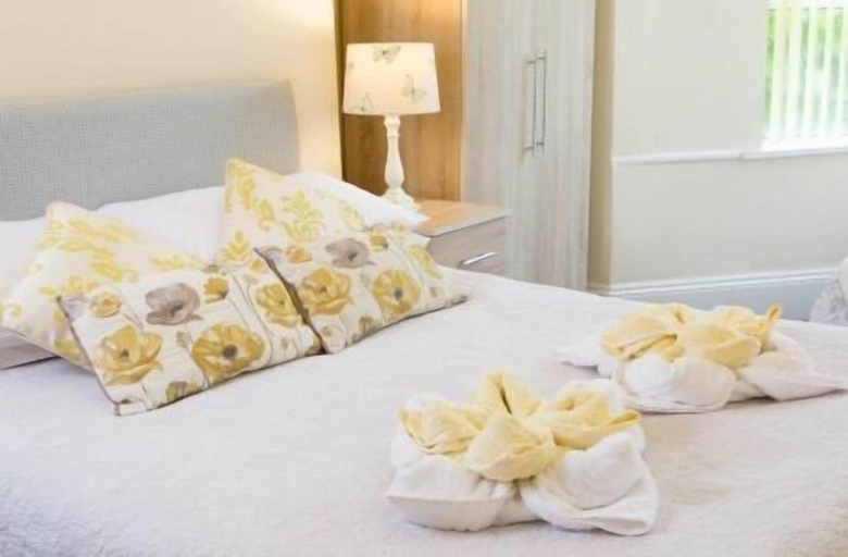 Bedroom 2, The Firs Bed and Breakfast, Plymouth